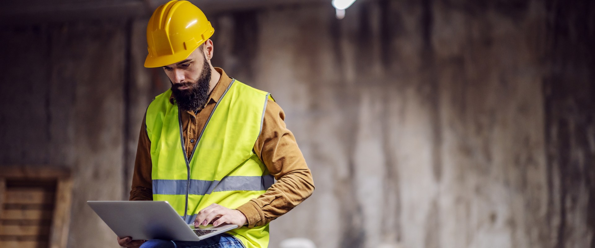 Incorporating Client Requirements: A Comprehensive Guide to General Contractor Software